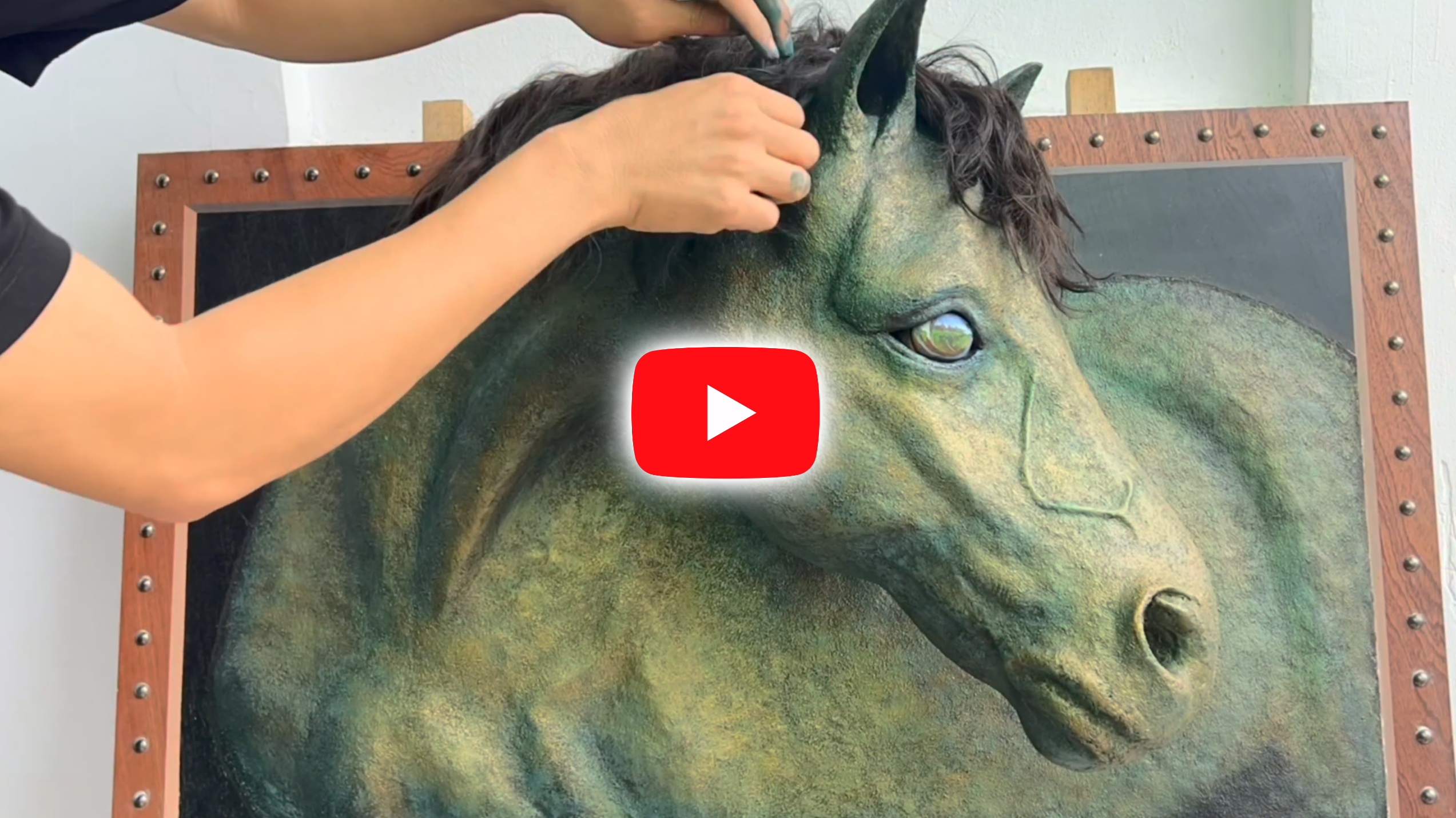 I Made This 3D Horse with Materials You’d Never Expect.mp4